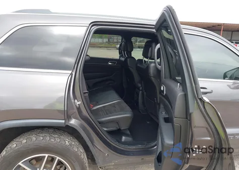 2019 Jeep Grand Cherokee Laredo E 4X4 z USA, uszkodzony, nr VIN 1C4RJFAG0KC736635